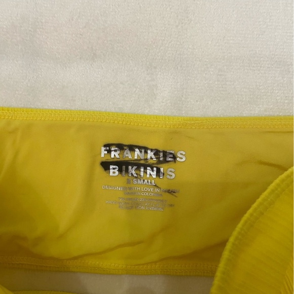 New! Frankie’s Bikini’s *flaw* jean plisse bandeau top strapless 1082 - Picture 3 of 9